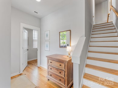 933 E 36th St, Charlotte, NC 28205 - photo 7