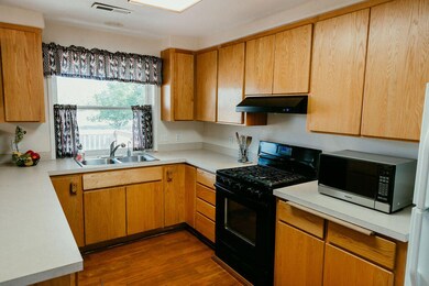 203 Nicholas Ct, Sutherlin, OR 97479 - photo 4