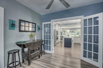 10 Trinity Place, Fort Thomas, KY 41075 - photo 6