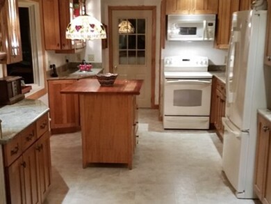 27 Edison Dr, South Hadley, MA 01075 - photo 6