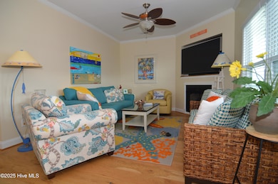 108 Pelican Dr unit H, Atlantic Beach, NC 28512 - photo 4