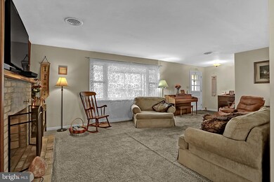 27 Kennedy Dr, Chambersburg, PA 17201 - photo 7