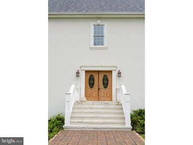 614 Sugartown Rd, Malvern, PA 19355 - photo 2