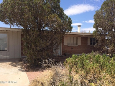 4220 E 27th St, Tucson, AZ 85711 - photo 2