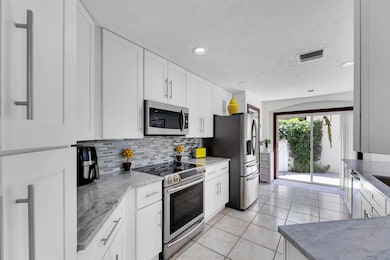 6362 Brava Way, Boca Raton, FL 33433 - photo 7