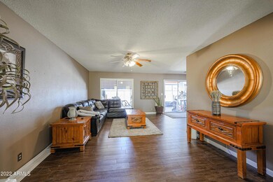 832 S Revolta Cir, Mesa, AZ 85208 - photo 5