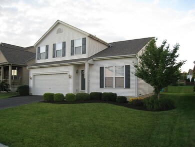 1602 Grove Hill Dr, Columbus, OH 43240 - photo 2