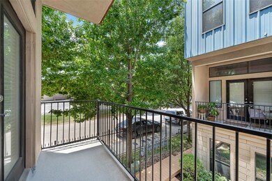 137 E 2nd St, Houston, TX 77007 - photo 6