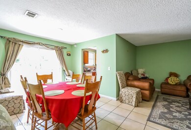 8948 Sandusky Ave S, Jacksonville, FL 32216 - photo 6