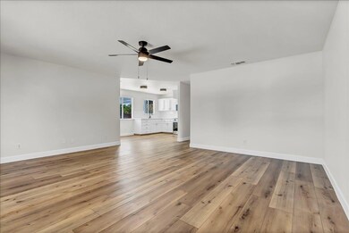 1640 4th St, Clovis, CA 93611 - photo 7