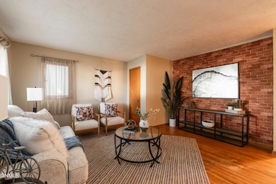 719 N 27th St, Bismarck, ND 58501 - photo 2