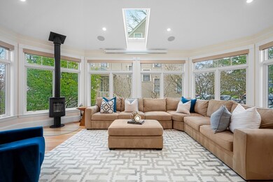 27 Whittemore St, West Roxbury, MA 02132 - photo 6