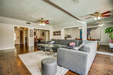 1932 Hurstview Dr, Hurst, TX 76054 - photo 4