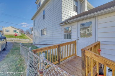 756 Bennett St, Luzerne, PA 18709 - photo 5