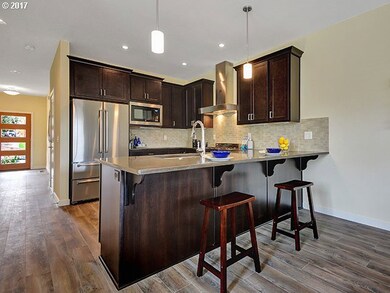 27 NE Lombard St, Portland, OR 97211 - photo 2