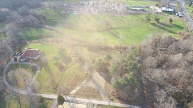 1 Wells St, South Haven, MI 49090 - photo 4