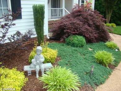 Yard/Garden - Extensive, Mature Landscaping Along 
