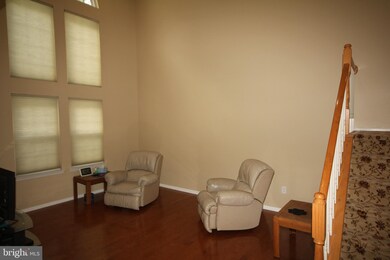 903 Pheasant Run, Monmouth Junction, NJ 08852 - photo 5