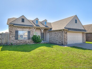 217 D P Newman Cir, Kiefer, OK 74041 - photo 2