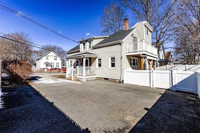 32 Lynn St, Peabody, MA 01960 - photo 4