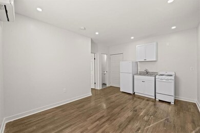 unlisted-address, Kansas City, MO 64124 - photo 5