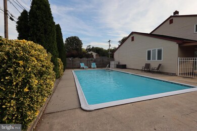 507 E Franklin Ave, Beverly, NJ 08010 - photo 3