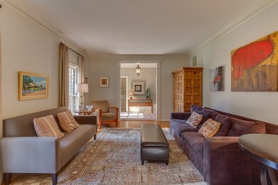 This lovely, spacious formal Living Room features 