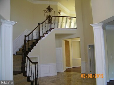 19375 Wrenbury Ln, Leesburg, VA 20175 - photo 3