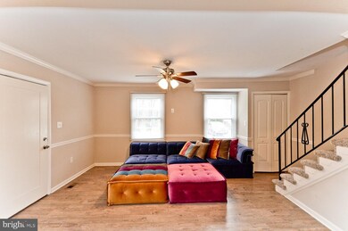 8332 Imperial Dr, Laurel, MD 20708 - photo 5