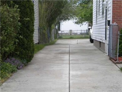 Exterior Front Concrete Driveway