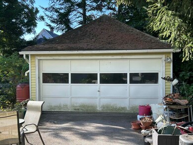 38 Kendall Ave, Rutland, VT 05701 - photo 5