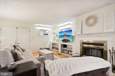 44592 Aspen Ln, California, MD 20619 - photo 5