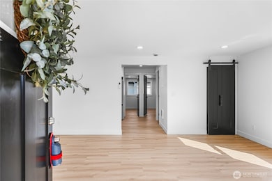 415 2nd St NW, Puyallup, WA 98371 - photo 3