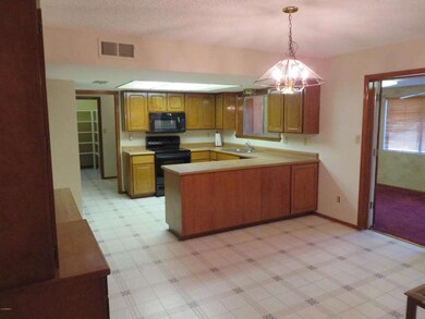 Eat In Kitchen