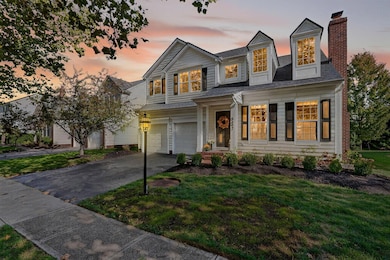 5692 Sugarwood Dr, New Albany, OH 43054 - photo 2