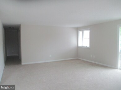 544 Glen Ct unit 31D, Glen Burnie, MD 21061 - photo 6