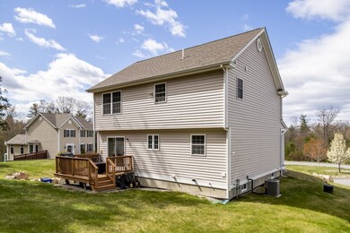 43 Fieldstone Dr, Goffstown, NH 03045 - photo 3