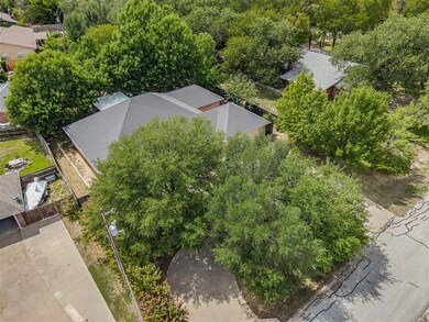 6217 Circo Dr, Granbury, TX 76049 - photo 7