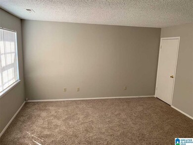 1935 Springlake Ct, Birmingham, AL 35215 - photo 4