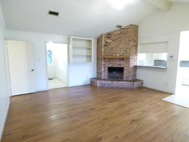 5038 Mary Lou Dr, Houston, TX 77092 - photo 2