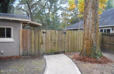 7216 Oakwood Dr, Jacksonville, FL 32211 - photo 5