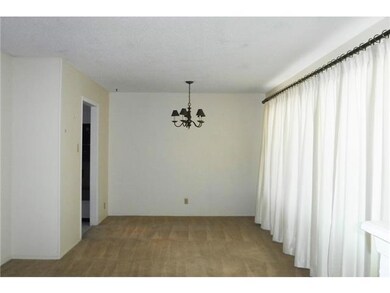 2008 Septiembre Dr, El Paso, TX 79935 - photo 5