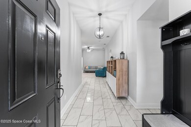 5-web-or-mls-301 Wishing Well Cir-5