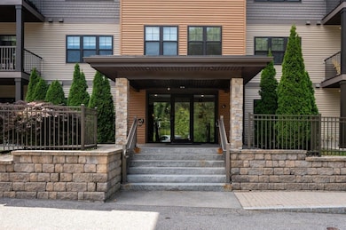 150 Us Highway 1 Bypass unit 209, Portsmouth, NH 03801 - photo 2