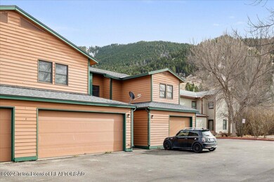 03-19 - 1070 Elk Run Ln, #18