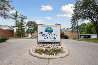 3333 Moores River Dr unit 812, Lansing, MI 48911 - photo 2