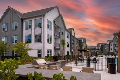 2403 Mall Dr unit A2, North Charleston, SC 29406 - photo 7