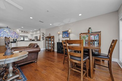 187 Brooks St-Unit A203-9