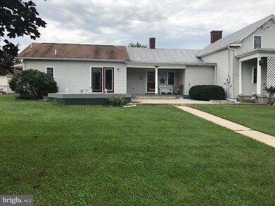 52 Rowles St, Harpers Ferry, WV 25425 - photo 3