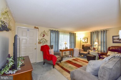 156 Morgan St, Inwood, WV 25428 - photo 7